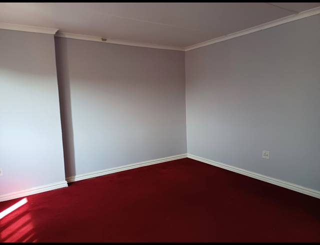 5 BEDROOM HOUSE TO LET IN MONTFORD